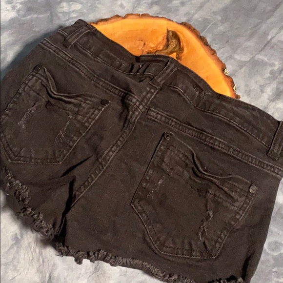 Highway Jeans Distressed Shorts Womens size 29 - Picture 1 of 16